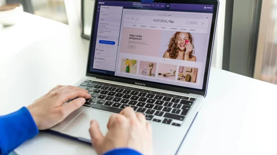 Jasa Website Siap Pakai Batujajar: Solusi Bisnis Online Anda