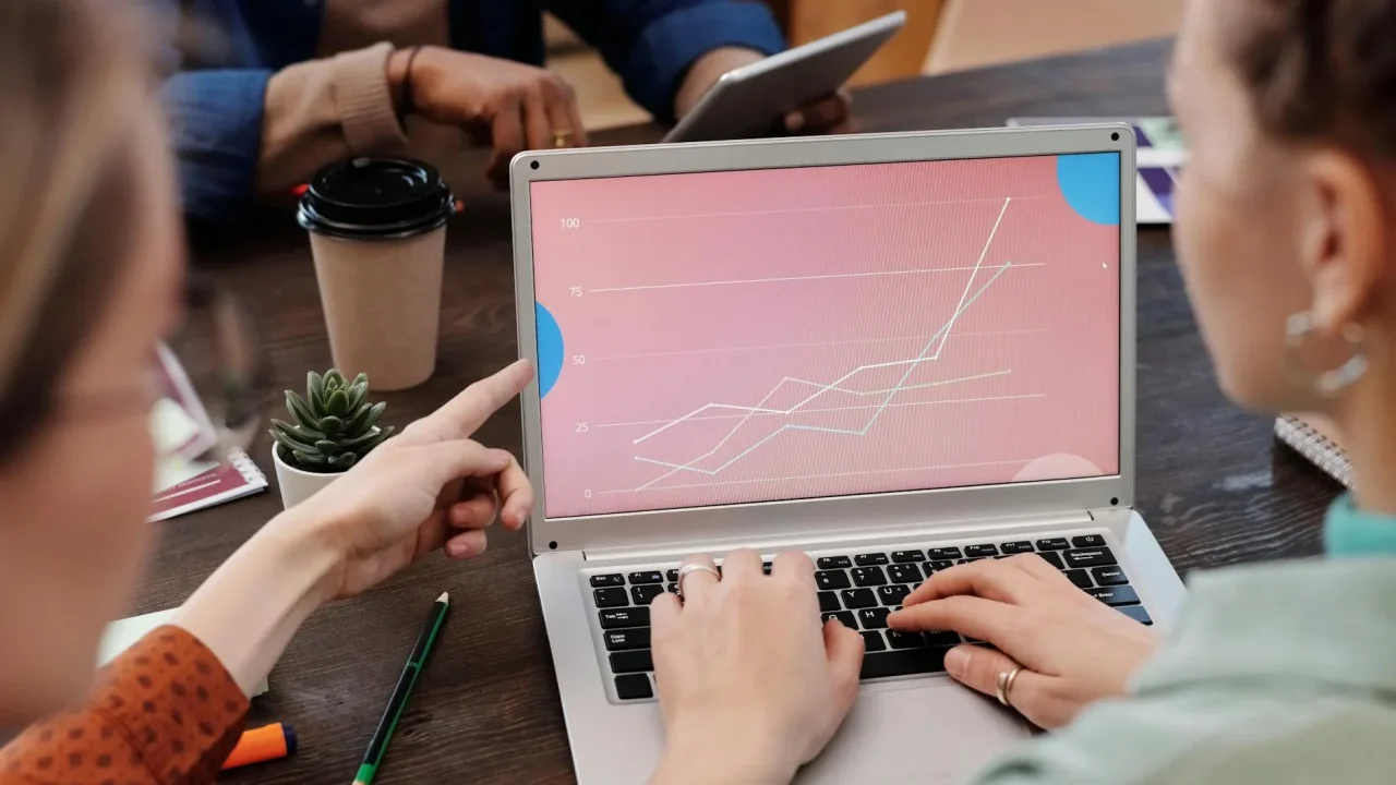 Digital Business Laptop